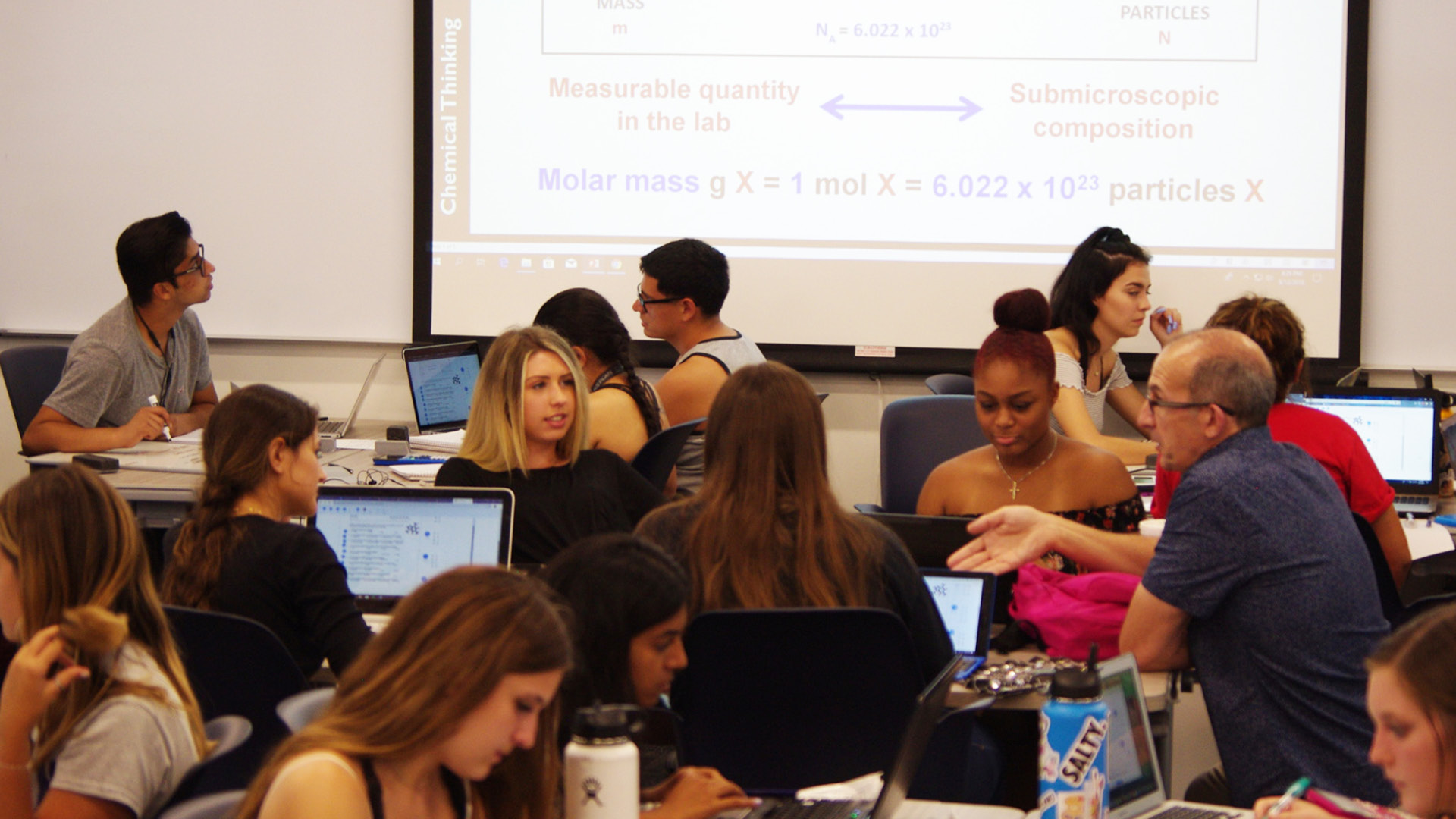 Vicente Talanquer teaching group of students at desks with laptops
