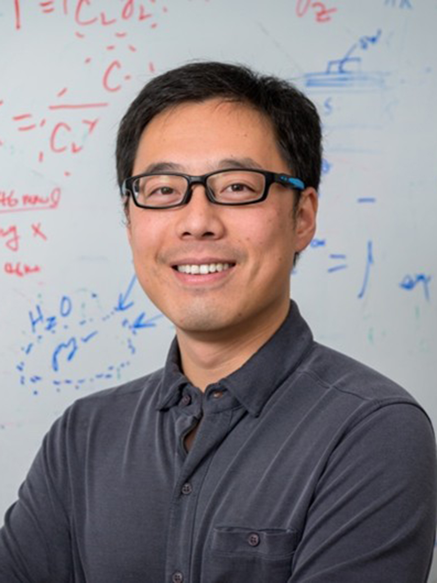 Bingjun Xu Photo