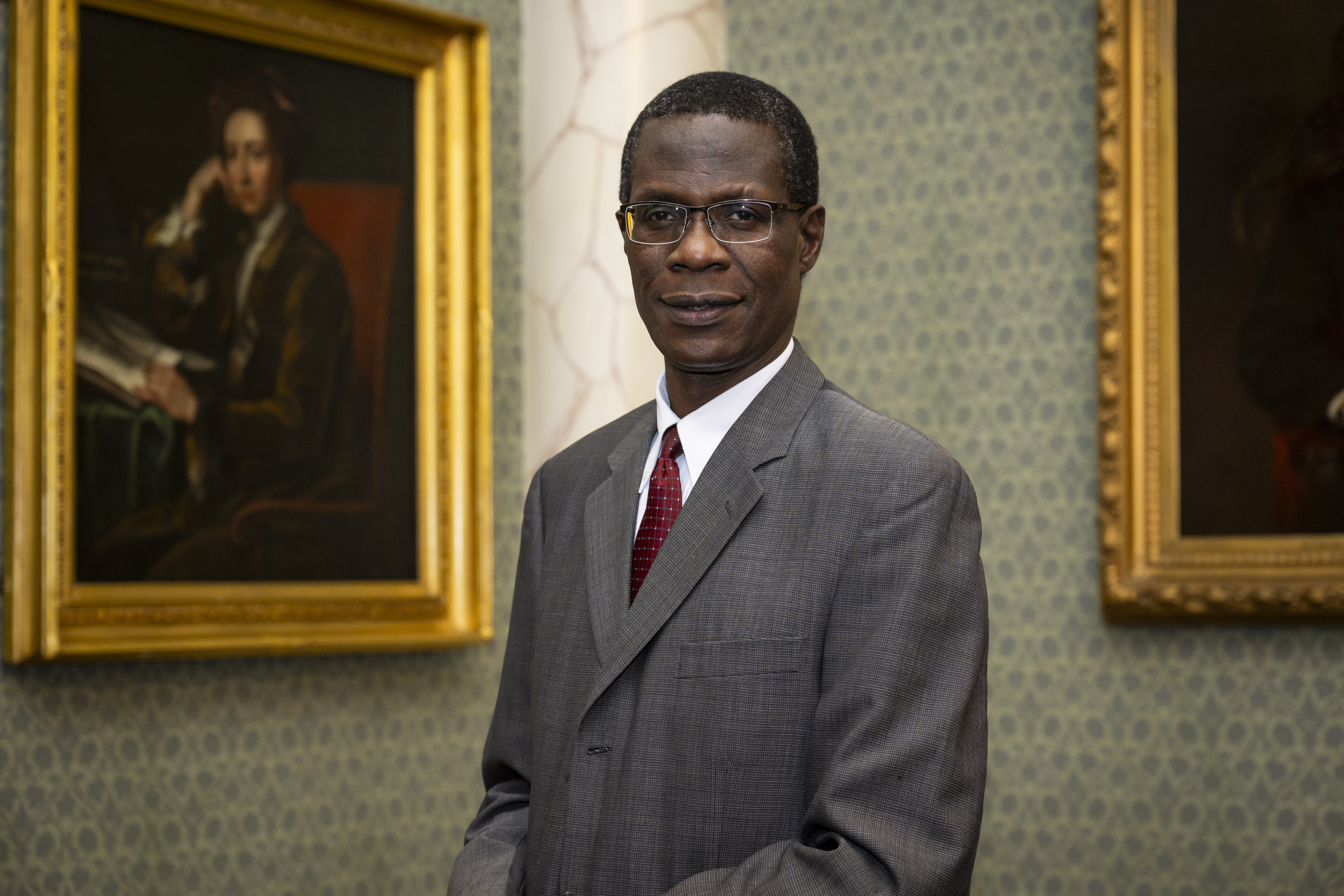 A portrait photograph of RSC president Professor Robert Mokaya
