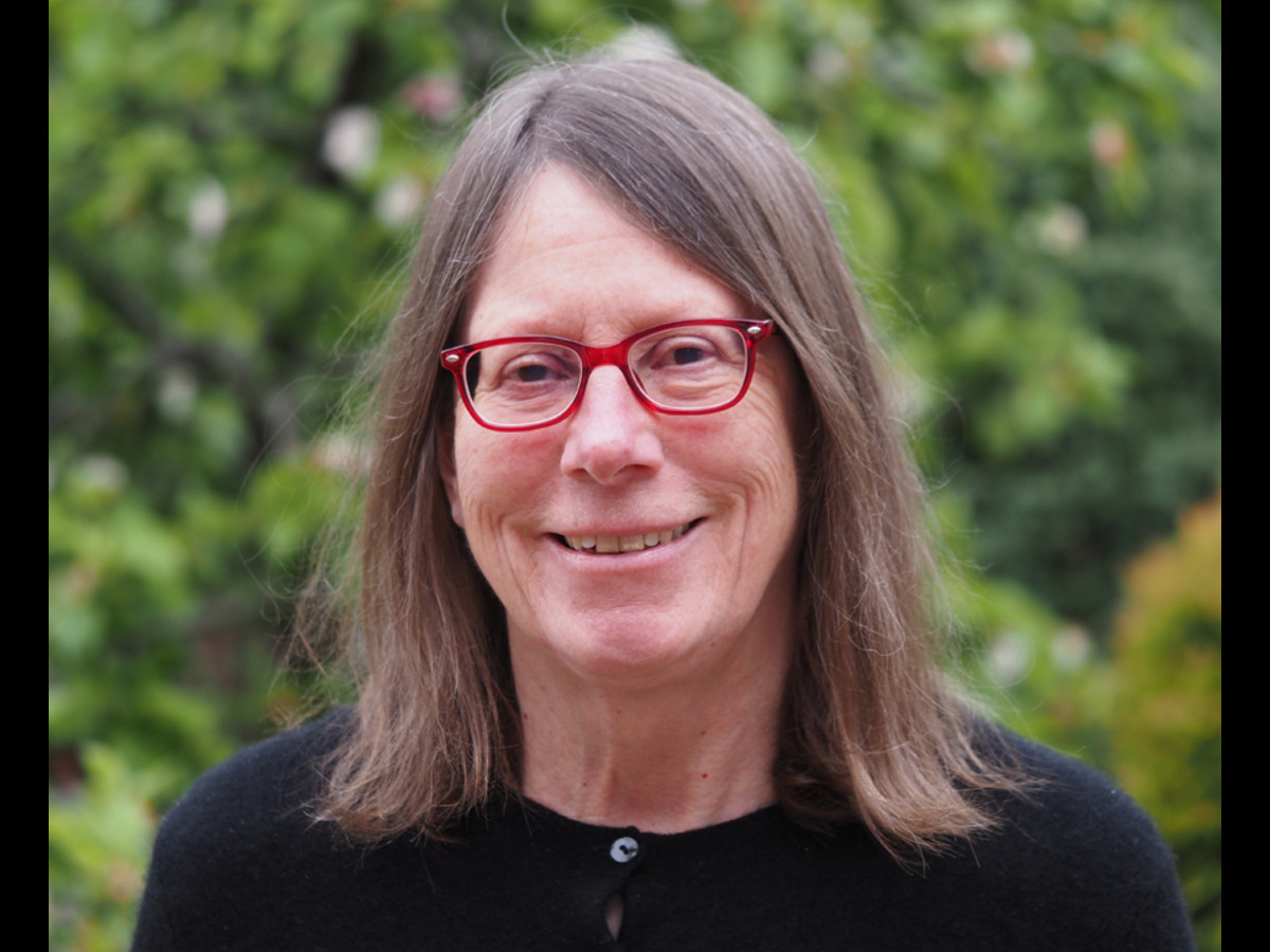 Dr Helen Cooke Main Image