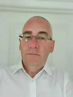 Dr Steve Lancaster