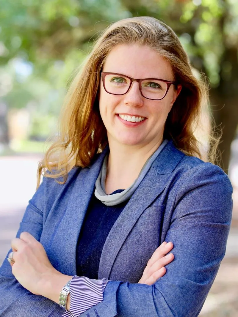 photo-emily-pentzer.jpg Emily Pentzer