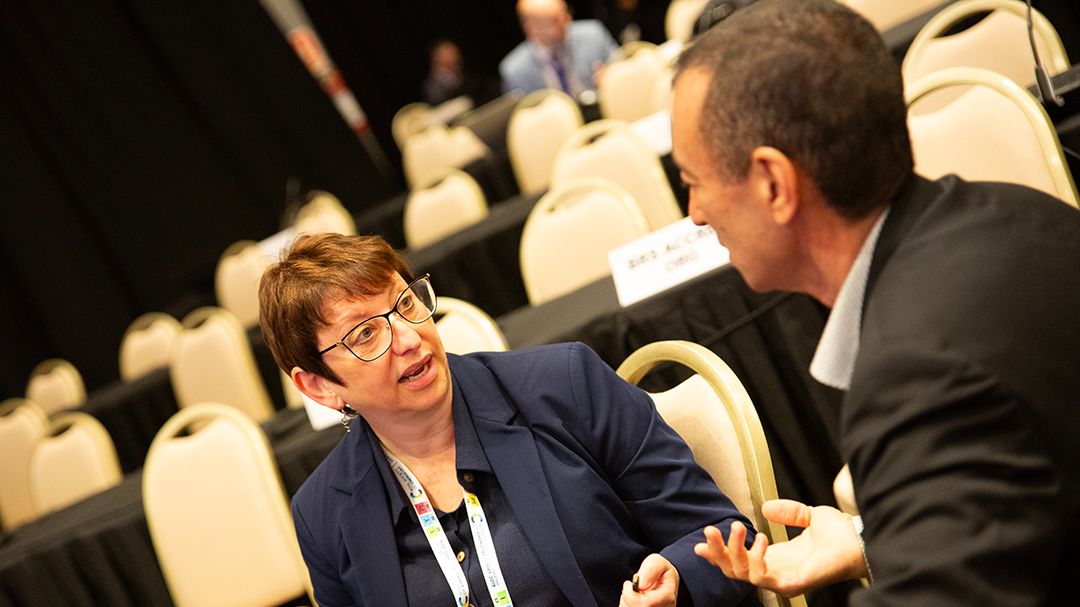 The RSC's Camilla Alexander-White talks to her fellow co-facilitator of the UNEP Major Groups and Stakeholders, Mohamed Abdelraouf 