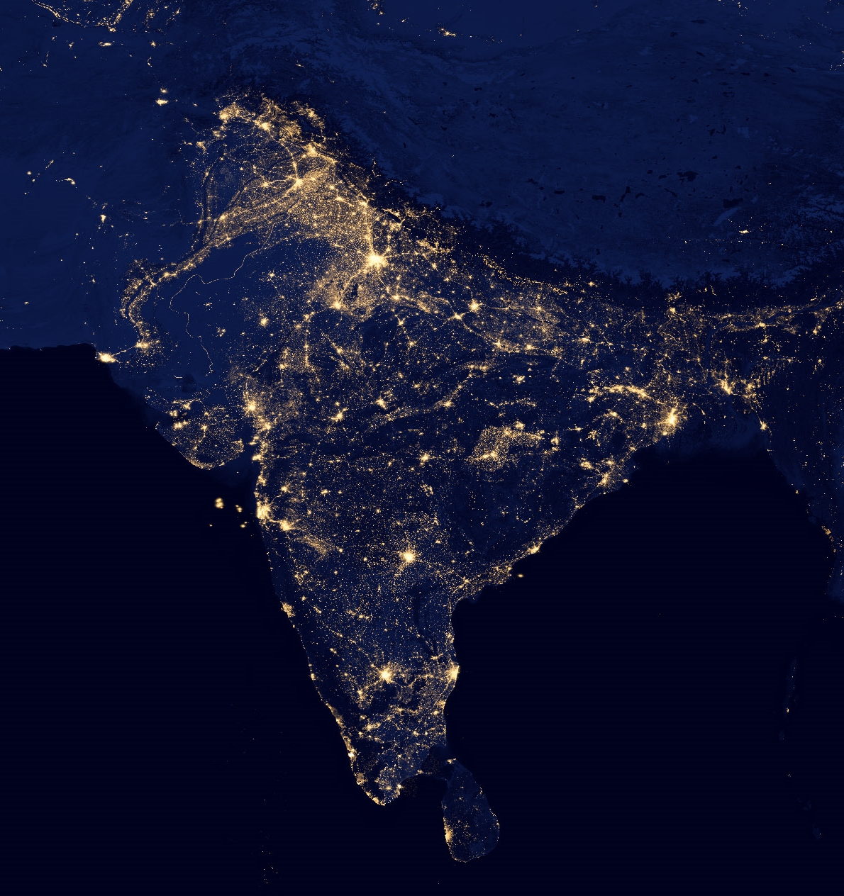 India_at_night_by_VIIRS_(cropped)_1