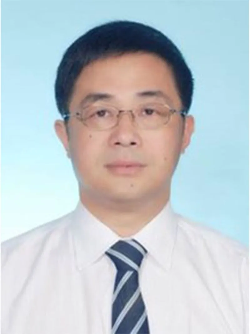 6223_yong-cui_f2c-900.jpg Yong Cui