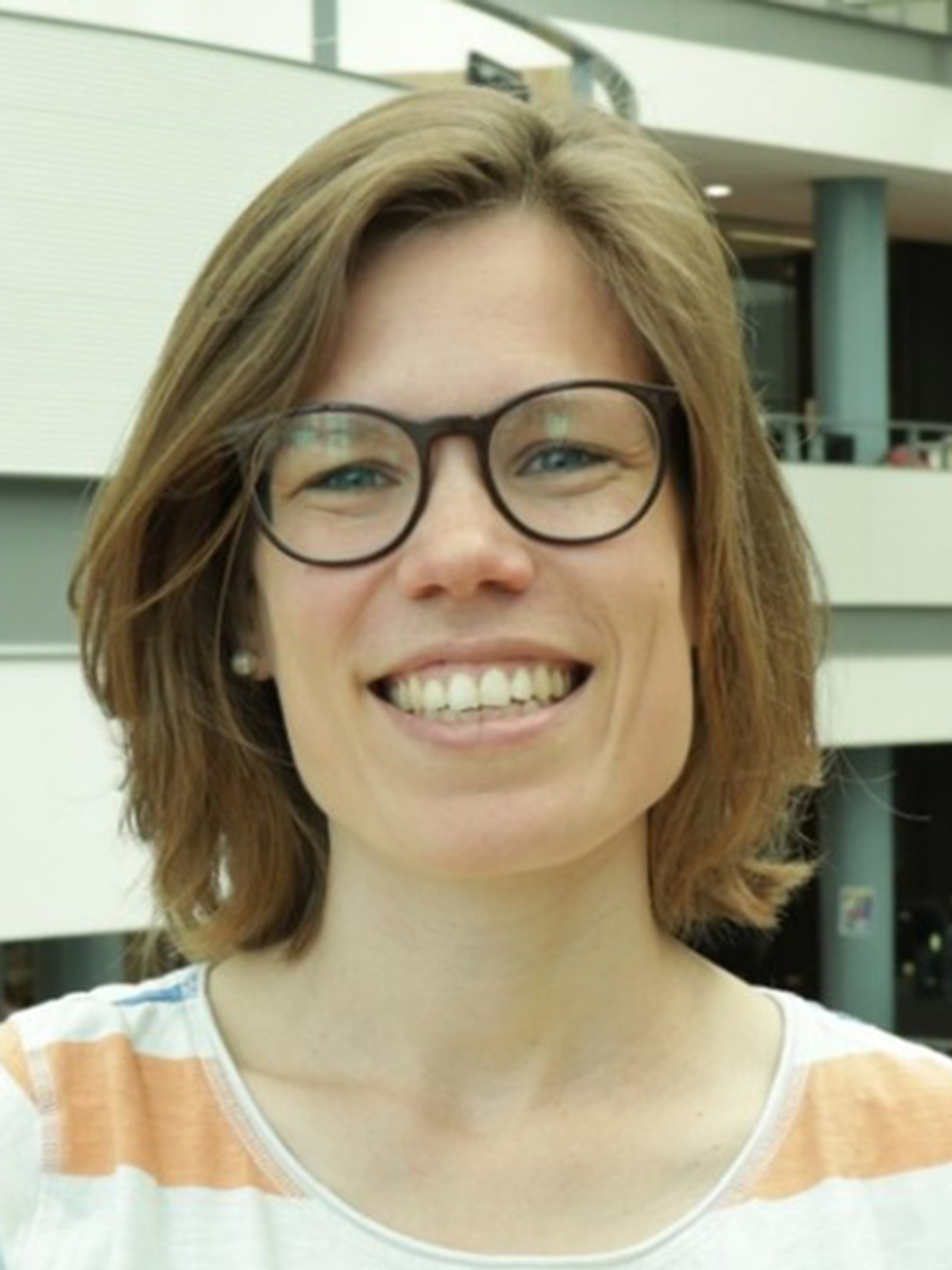 Jessi van der Hoeven Photo