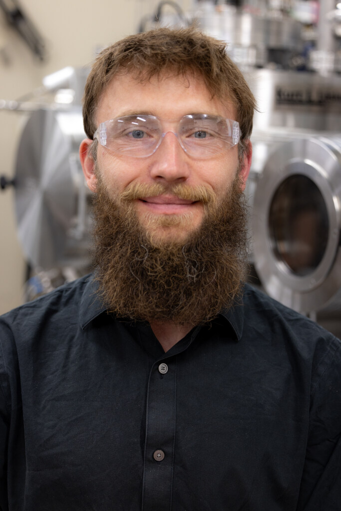 Andriy Zakutayev (Closing remarks lecture) Photo