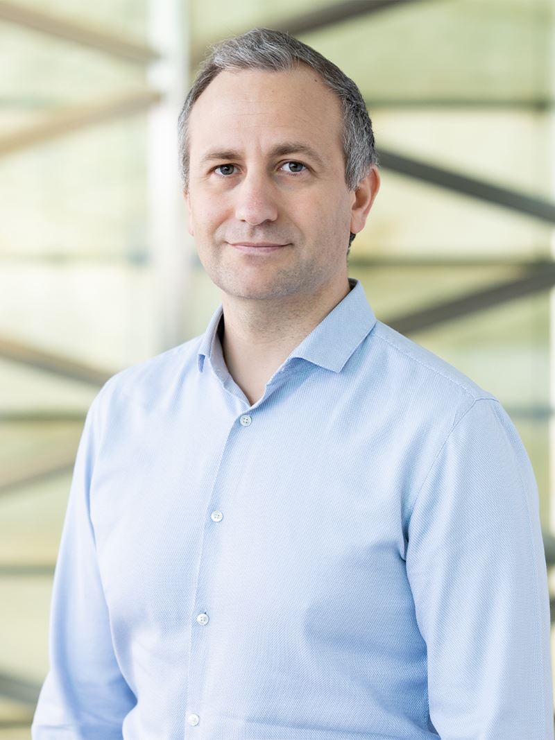 Javier Ruiz-Mart&iacute;nez