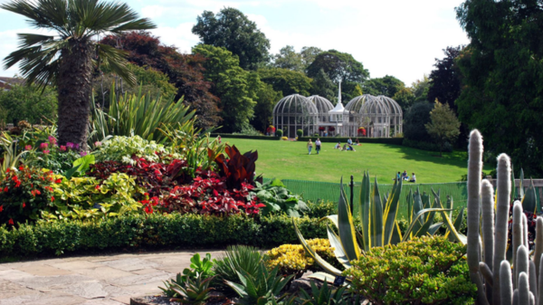 Birmingham botanic gardens