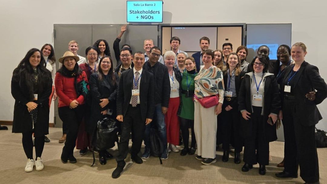 Representatives of UNEP major groups gathered at the open-ended working group