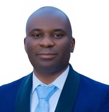 Dr. Samoh Frederick Teghtegh Photo