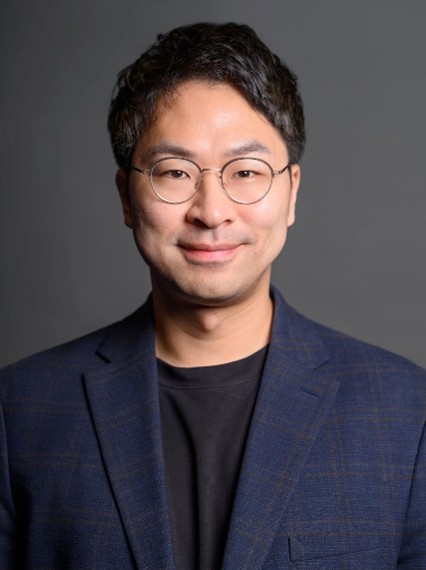 Headshot of Jun Hee Jang 