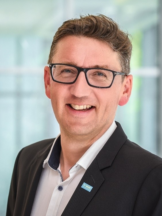 Nils Bottke profile picture
