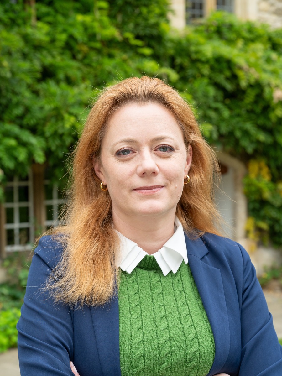 Professor Anna Regoutz Photo