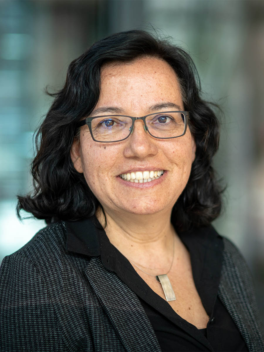 headshot of Beate Escher